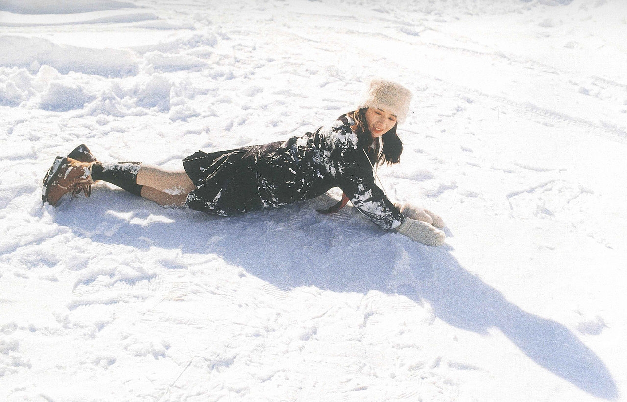 十二月十五日天气晴零下五度 ​​​​（图ZMTQwNzM1MjA0） - 人像摄影 - 站酷设计师NiccoCai原创素材 - 站酷ZCOOL