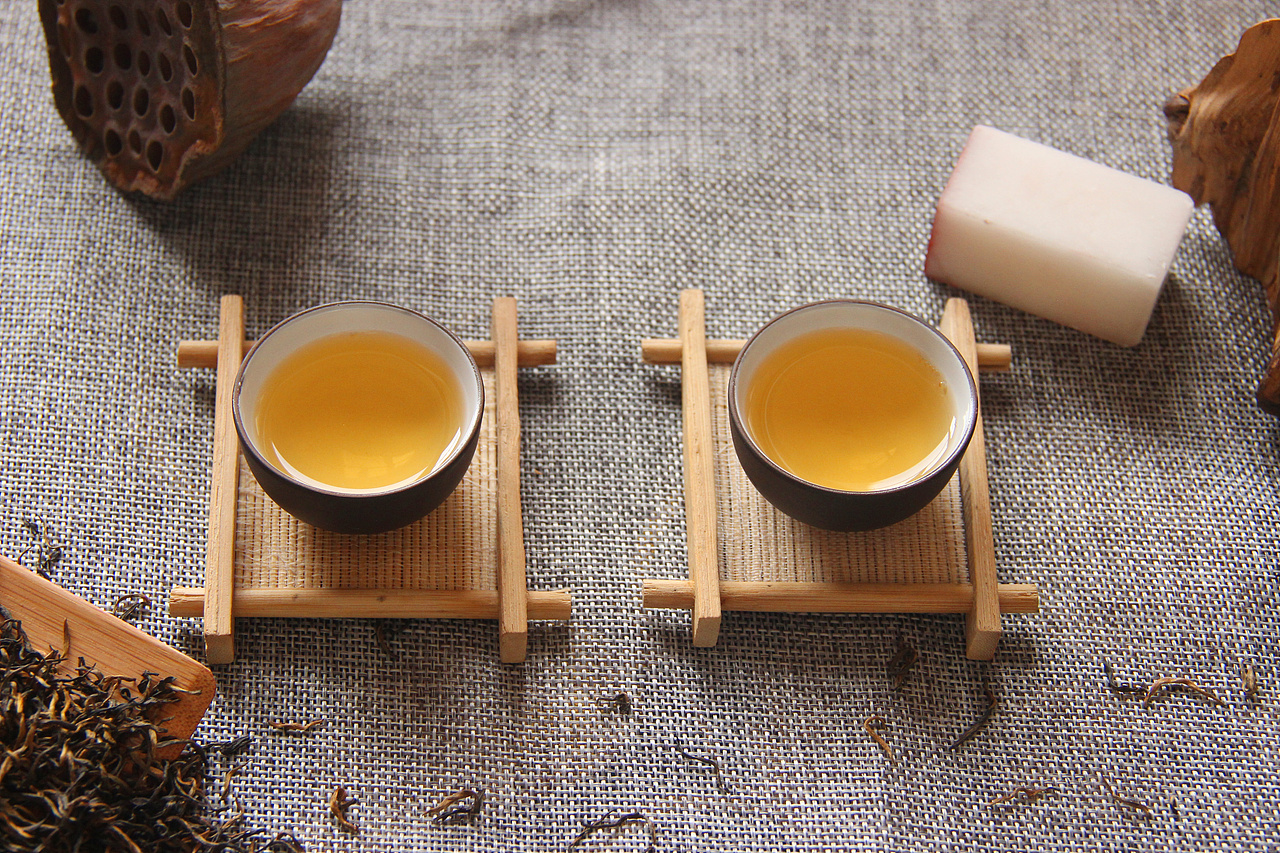 静物摄影-金骏眉 正山小种 黄山毛峰 西湖龙井茶（图ZMTIxNDMwMzY0） - 产品摄影 - 站酷设计师Kir_基尔原创素材 - 站酷ZCOOL