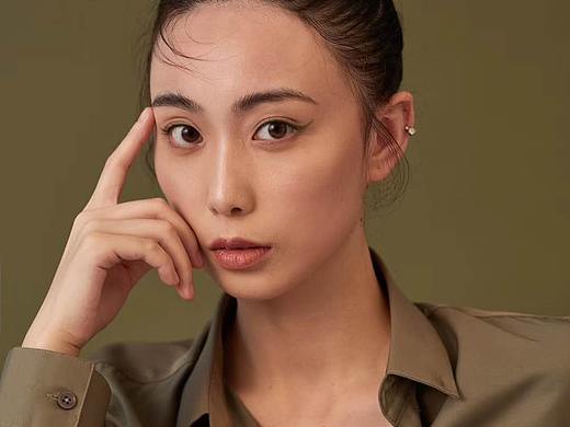 保留原有气质的妆面造型