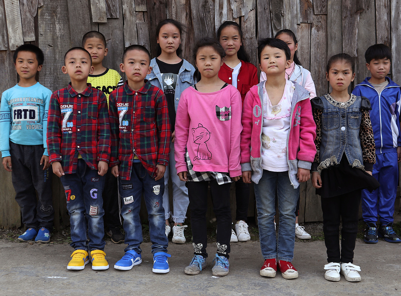 阿味大虾火锅连锁品牌素材图 - 素材网