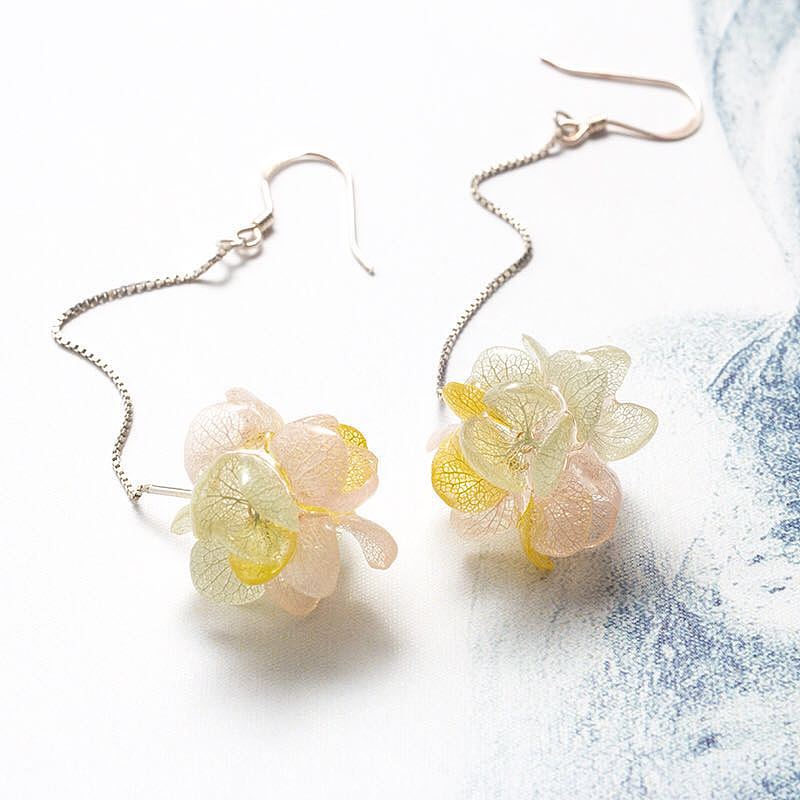 绣球花首饰（图ZOTA4NTIyNjg=） - 首饰设计 - 站酷设计师jakyri原创素材 - 站酷ZCOOL