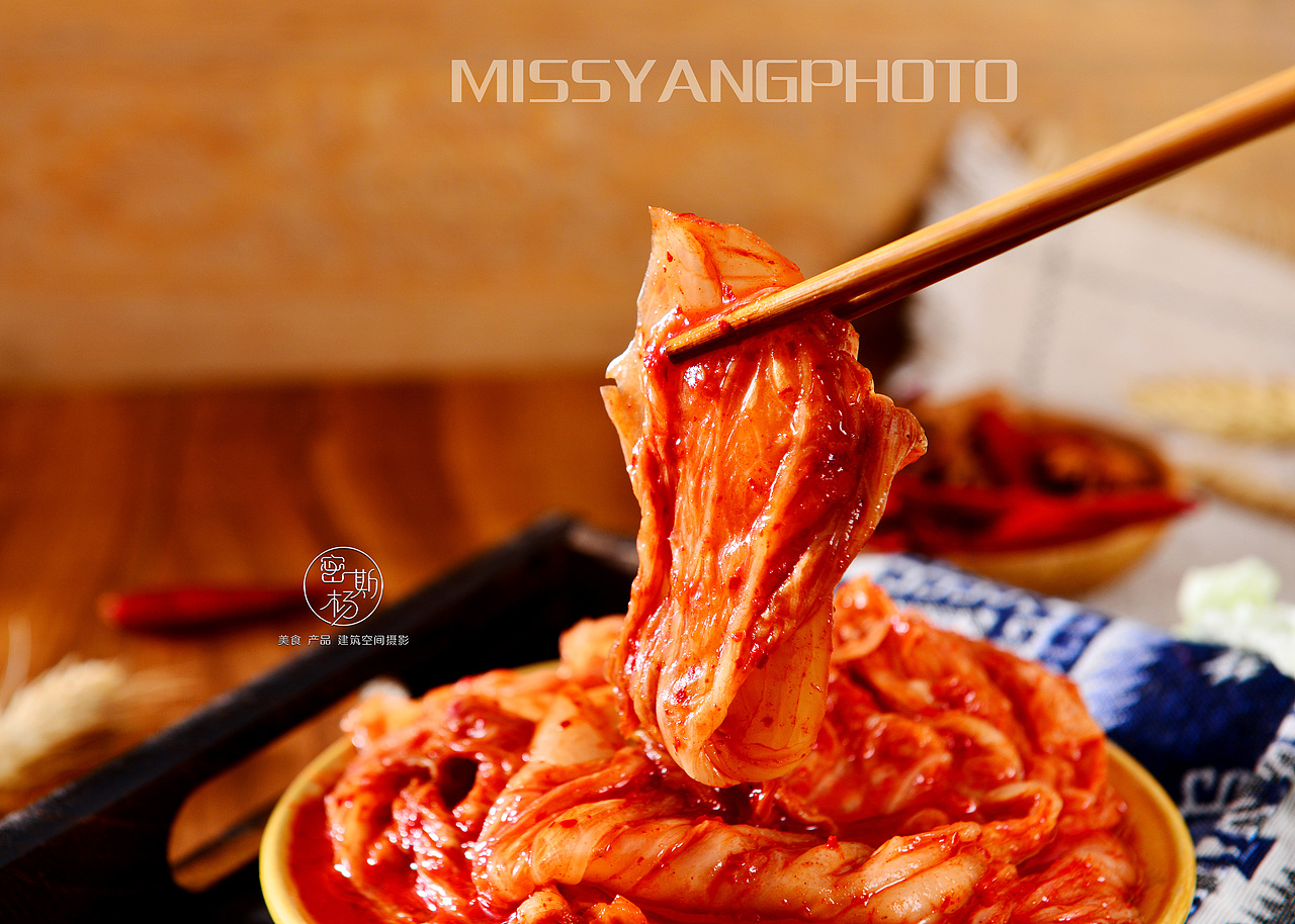 韩式辣白菜---酸酸辣辣，实在开胃，停不下来（图ZMTkzMzk1MDQw） - 产品摄影 - 站酷设计师密斯杨摄影原创素材 - 站酷ZCOOL