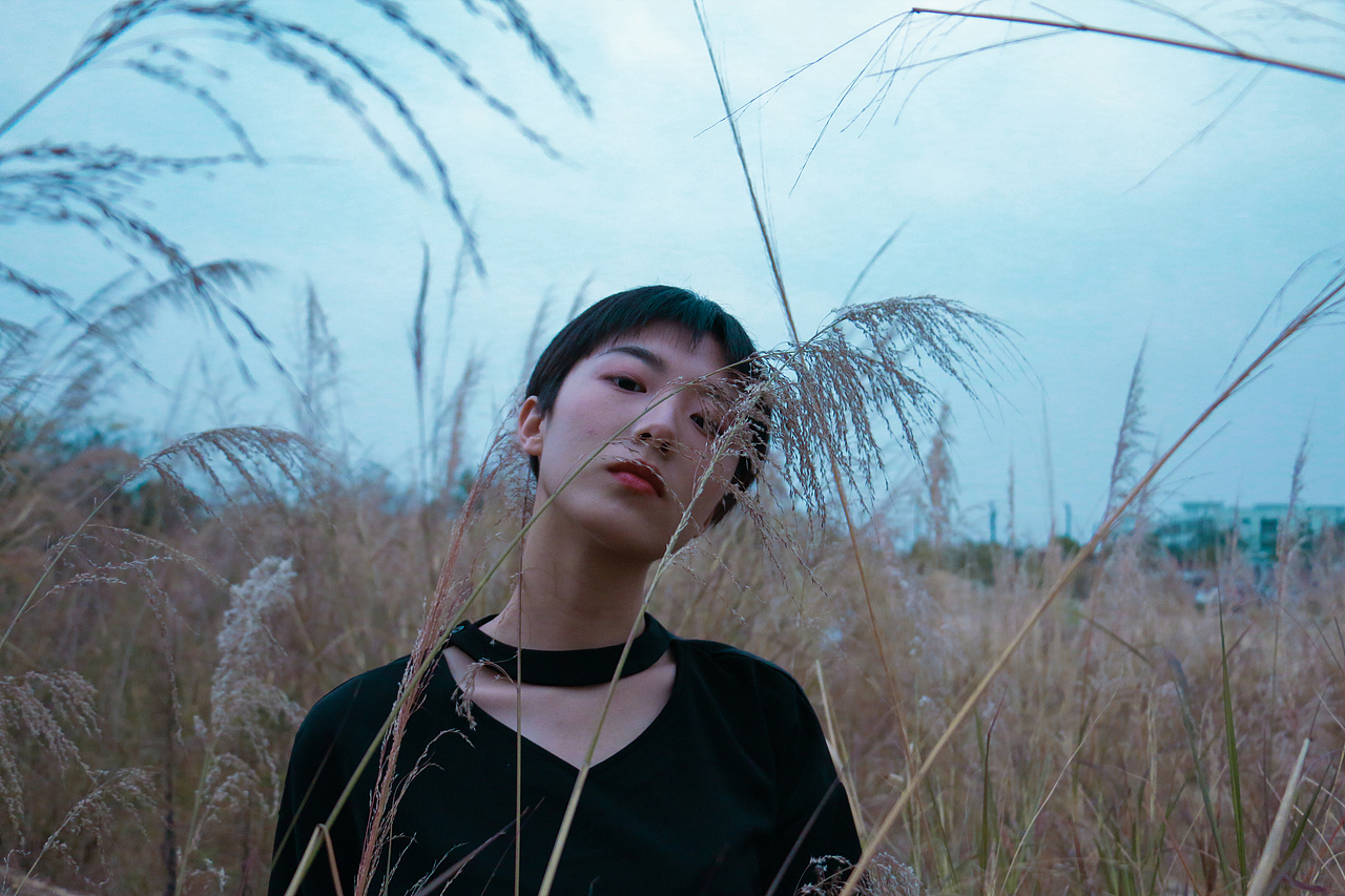 《芦苇》 人像摄影