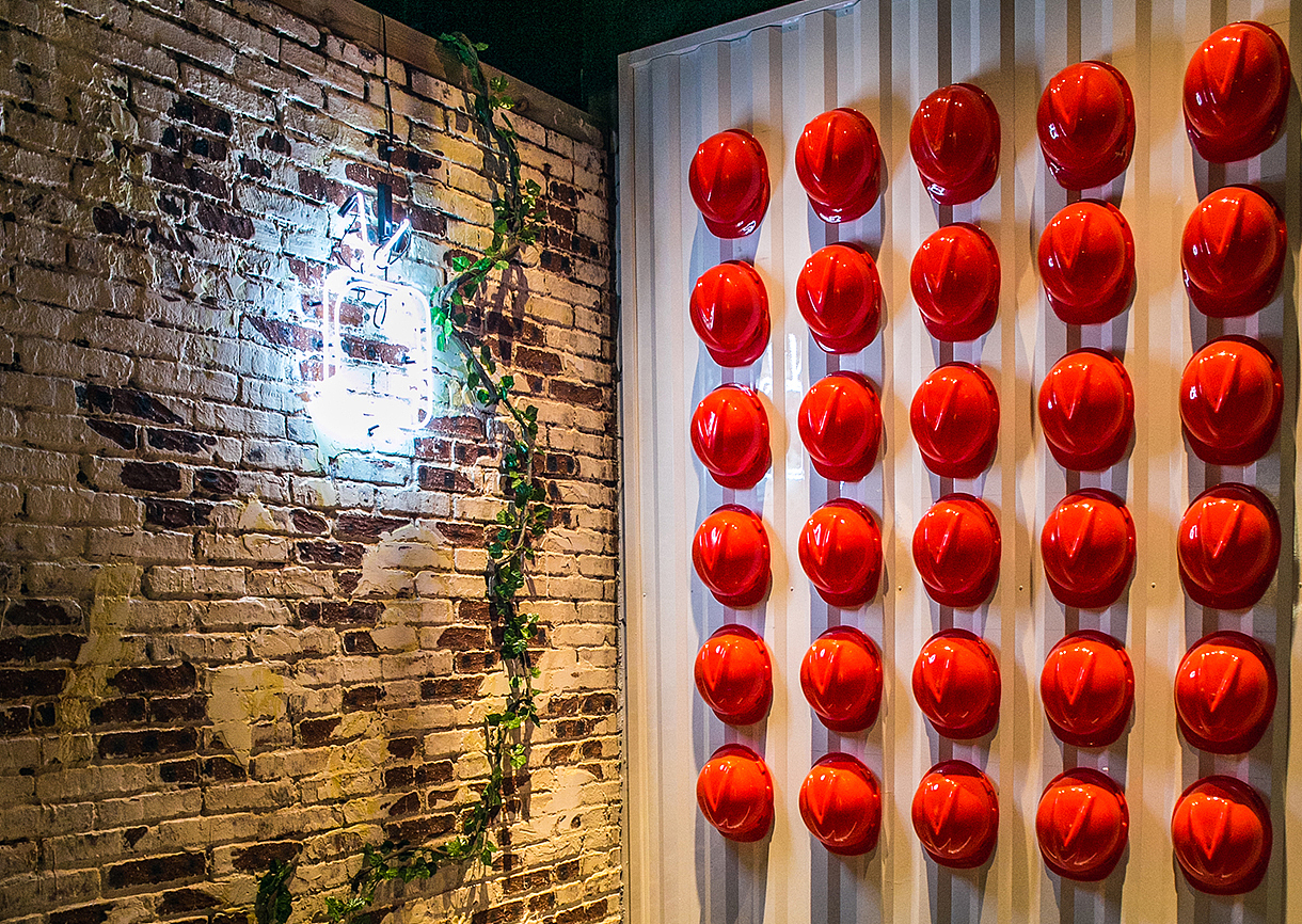 呲吧【箱货饭吧】