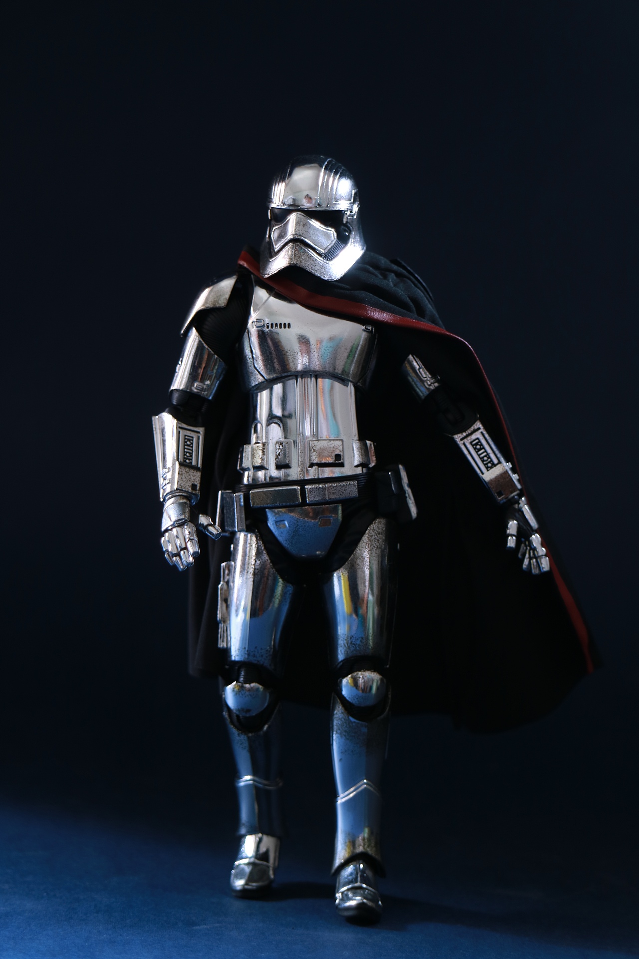 mafex 1/12 星球大战 原力觉醒 法斯马队长