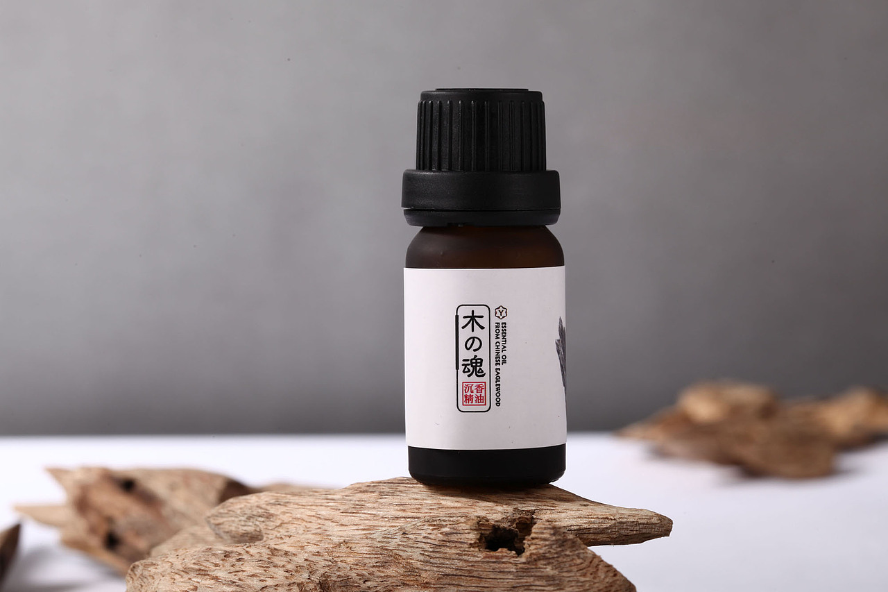 【精油瓶子修图】化妆品修图 图片精修（图ZNTgwOTkxNTY=） - 运营设计 - 站酷设计师Miss莉莉原创素材 - 站酷ZCOOL