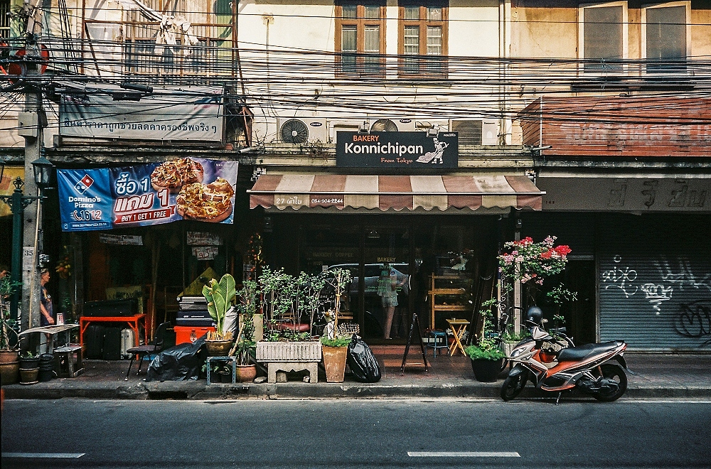 曼谷街头（图ZMTk5NzcxNTU2） - 人文/纪实摄影 - 站酷设计师达尔达尼洋原创素材 - 站酷ZCOOL