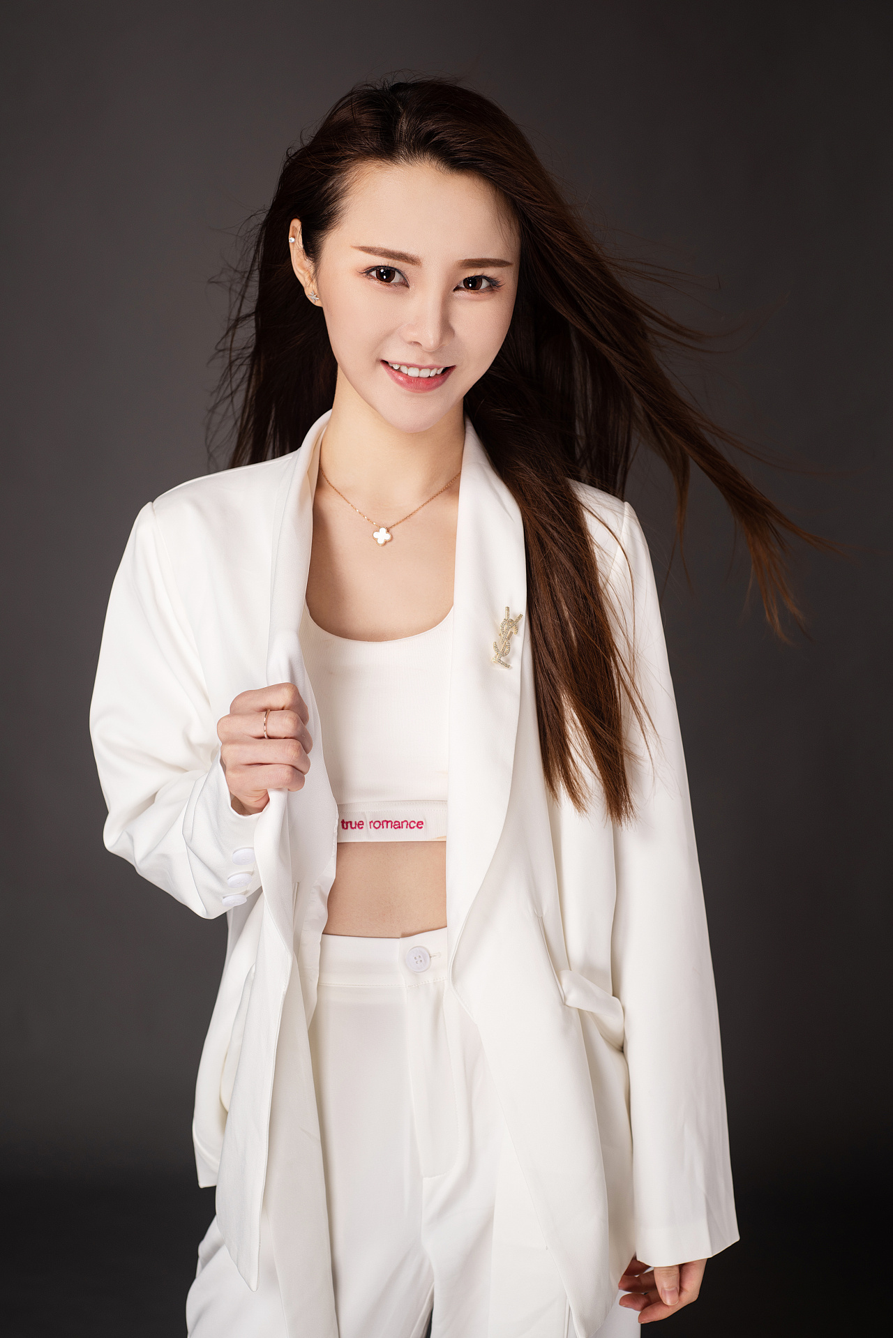 形形象照|摄影|时尚/艺术摄影|简单生活视觉 - 原创作品 - 站酷