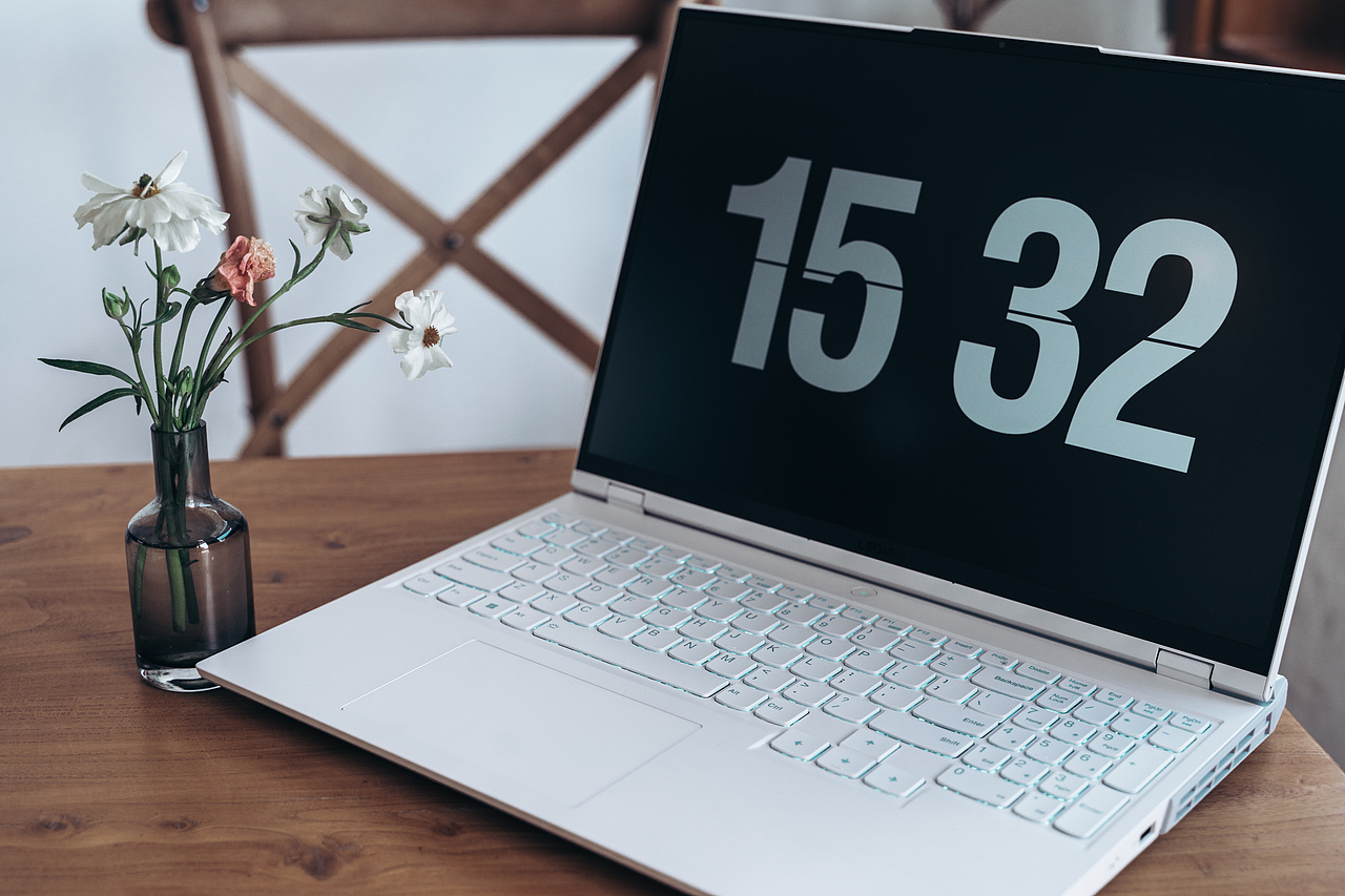 拯救者R9000P（图ZMzEyOTg1MTA4） - 产品摄影 - 站酷设计师云浮木YFM原创素材 - 站酷ZCOOL