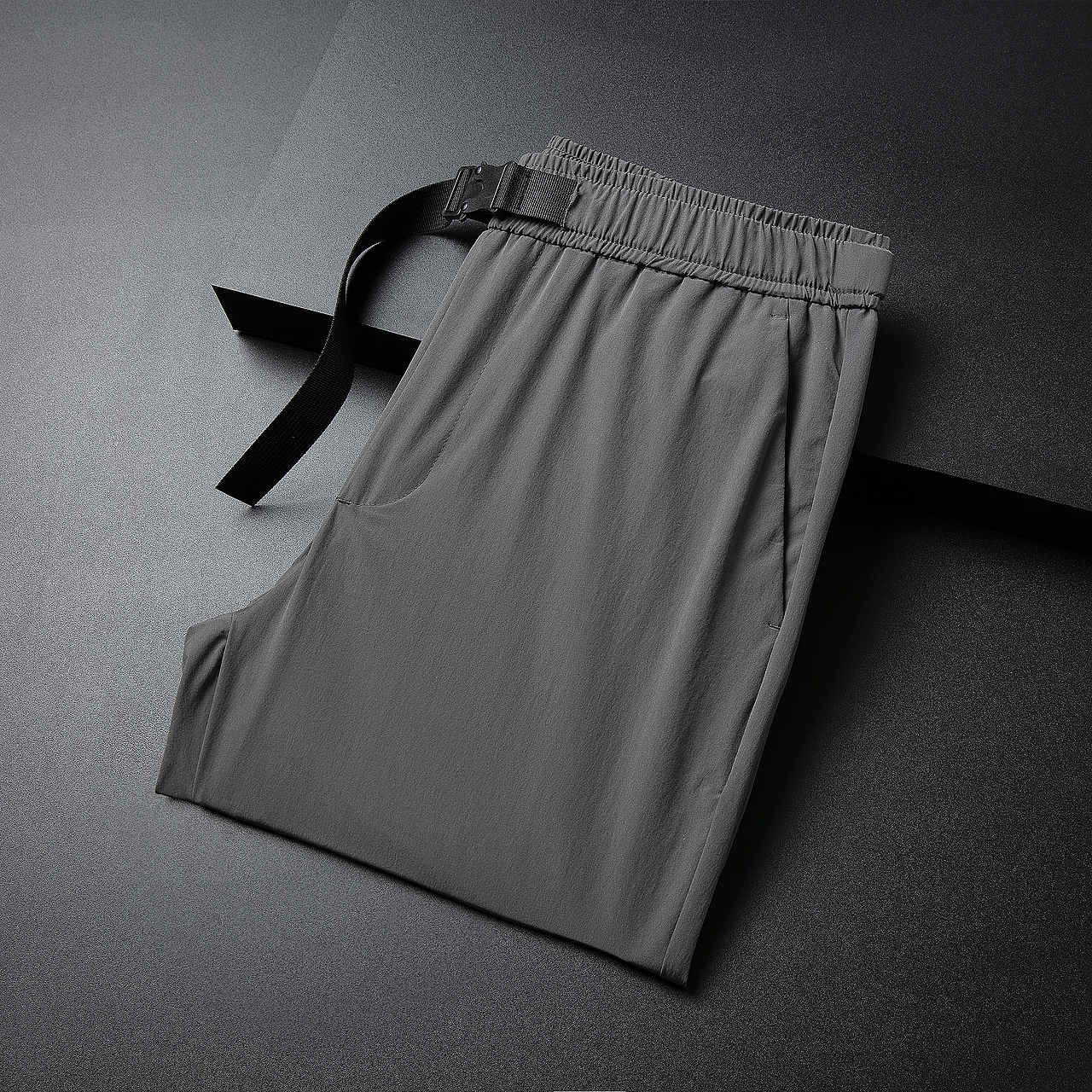 男裤创意图拍摄（图ZMjk1NDIwNzgw） - 产品摄影 - 站酷设计师东升摄影工作室原创素材 - 站酷ZCOOL