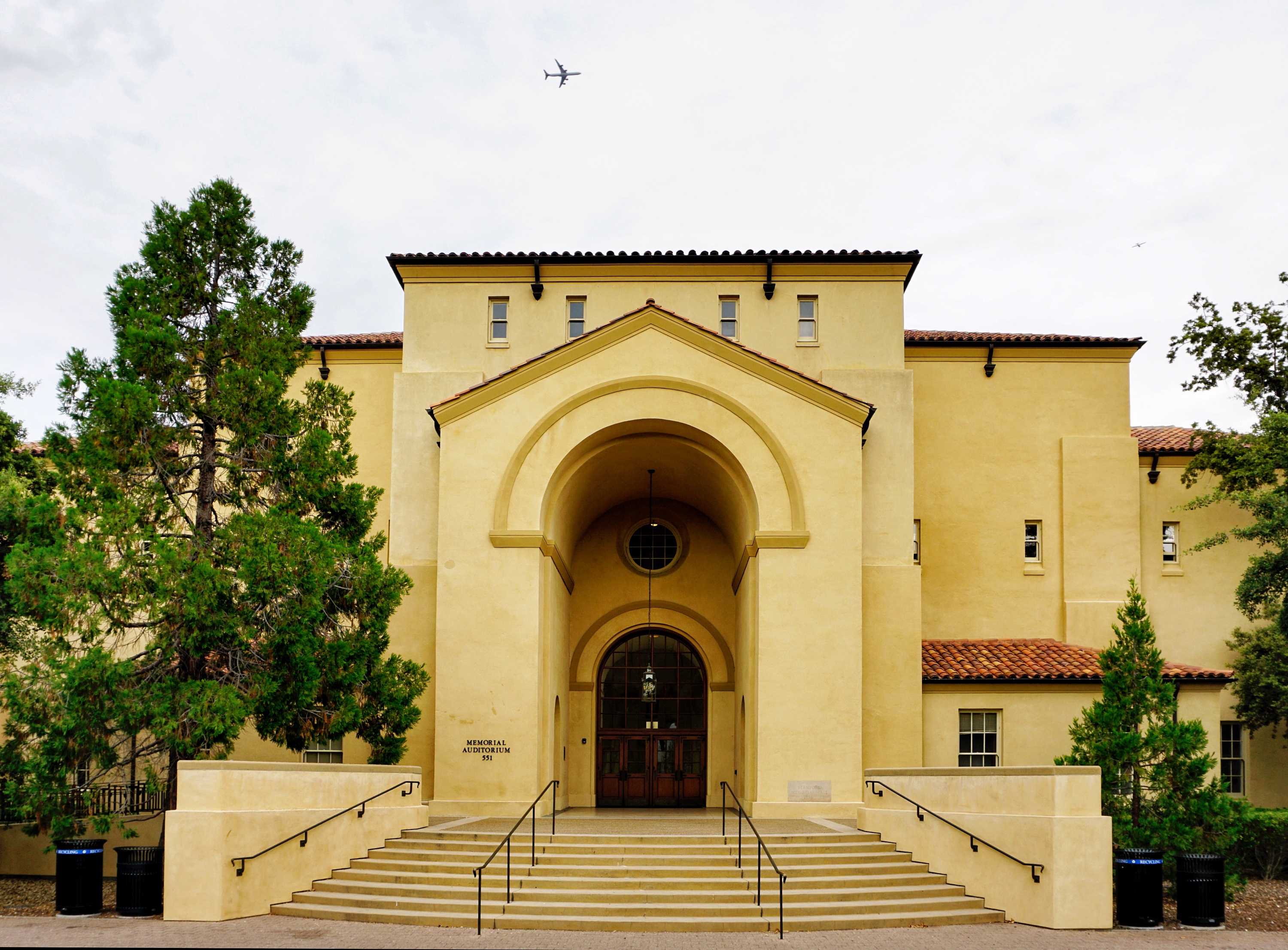 斯坦福大学建筑的特色图片
