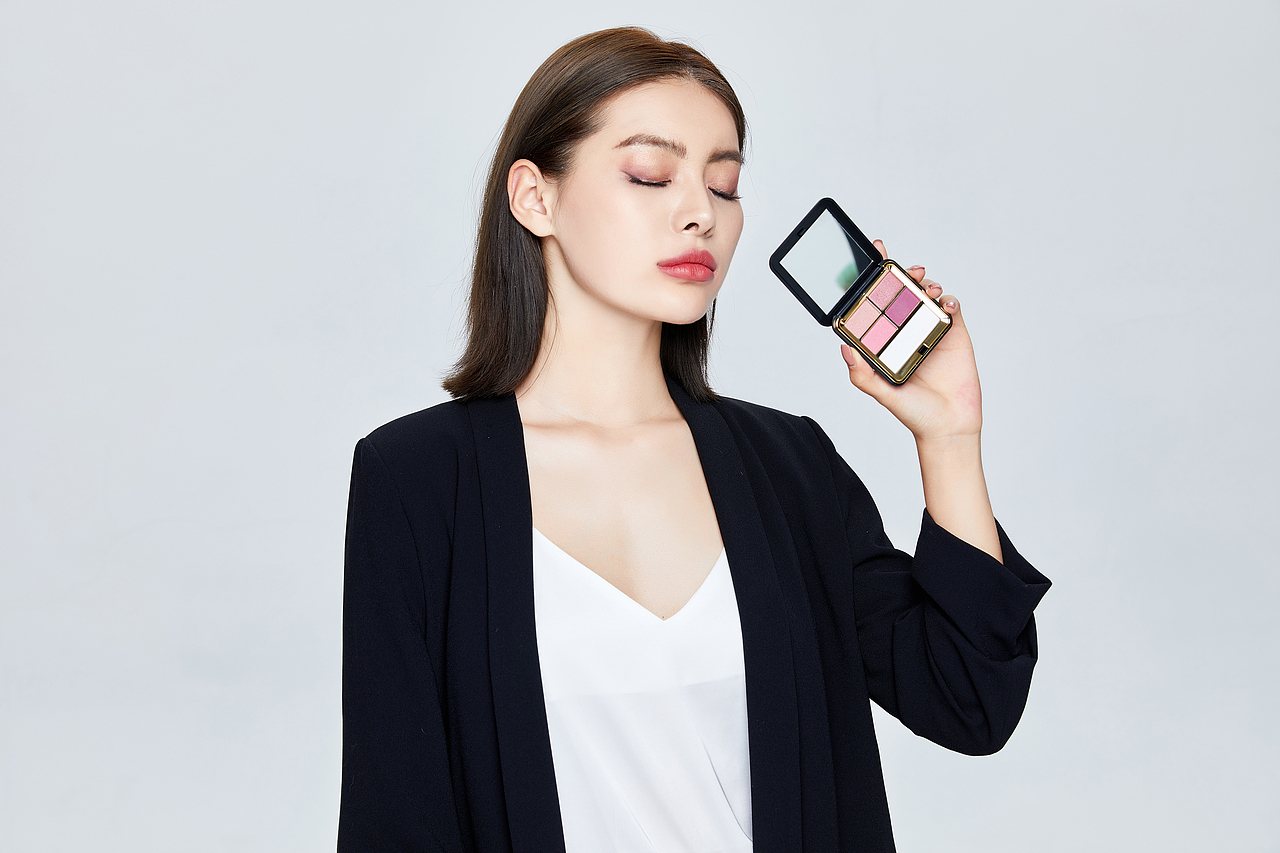 【摄影作品集】电商产品-棚拍 彩妆美妆类💄（图ZMjQ5NzQ4NzA0） - 产品摄影 - 站酷设计师無山原创素材 - 站酷ZCOOL