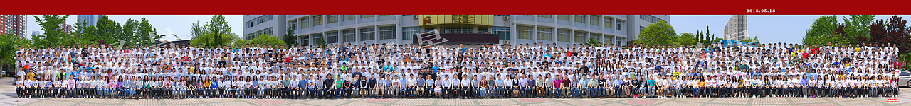 在济南拍摄集体照,但是能够坚持高清品质的并不多