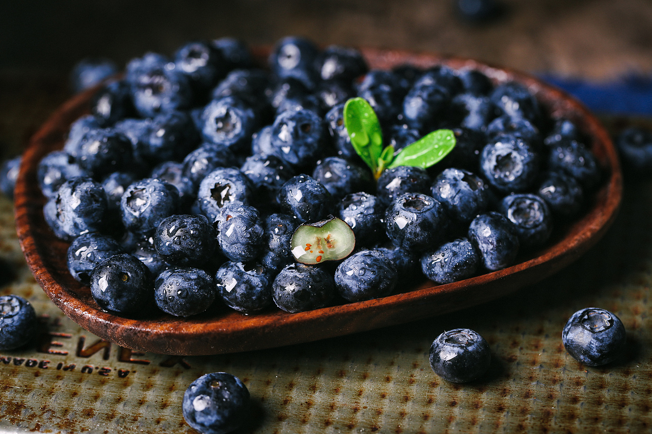 摄影图新鲜蓝莓 高清摄影大图-千库网