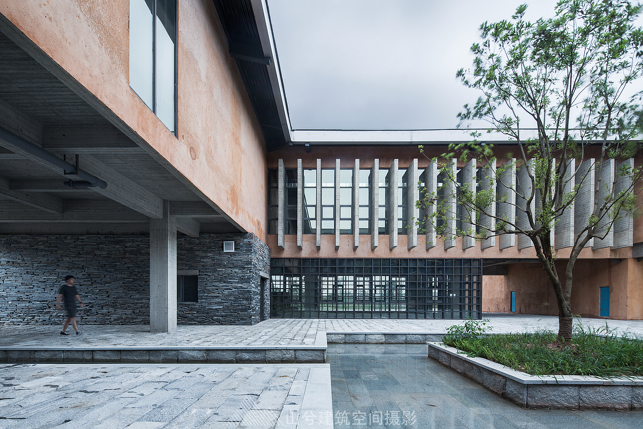 长沙田汉艺术中心（图ZMTI2NzU3NDcy） - 环境/建筑摄影 - 站酷设计师摄影师陈远祥原创素材 - 站酷ZCOOL