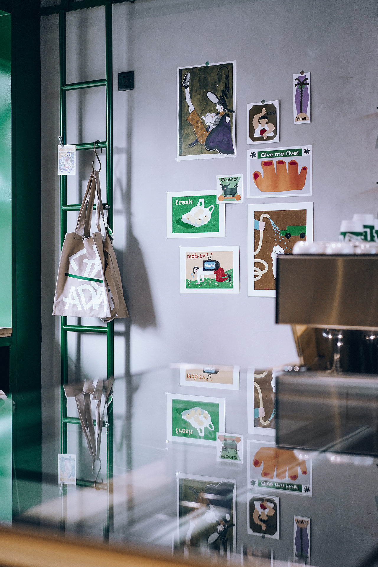 LANDING落听|轻食咖啡店全案设计