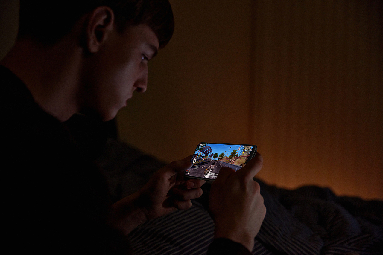 OPPO Reno6系列 场景图素（图ZMjYyNDM1MDE2） - 产品 - 站酷设计师MrReese原创素材 - 站酷ZCOOL