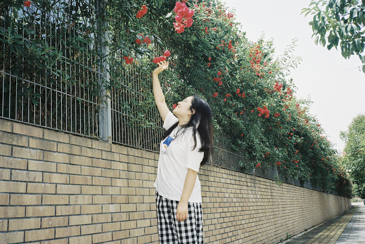 花束般的恋爱~（图ZMzA3MDkxMDY0） - 人像摄影 - 站酷设计师老陈不吃泡泡糖原创素材 - 站酷ZCOOL