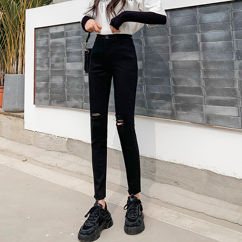 模特玲玲 破洞裤拍摄 牛仔裤摄影 小脚裤拍照 九分裤