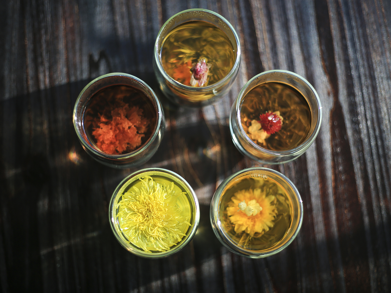 冬季花茶（图ZMTAxMjAzNTA0） - 产品摄影 - 站酷设计师都客Jason原创素材 - 站酷ZCOOL