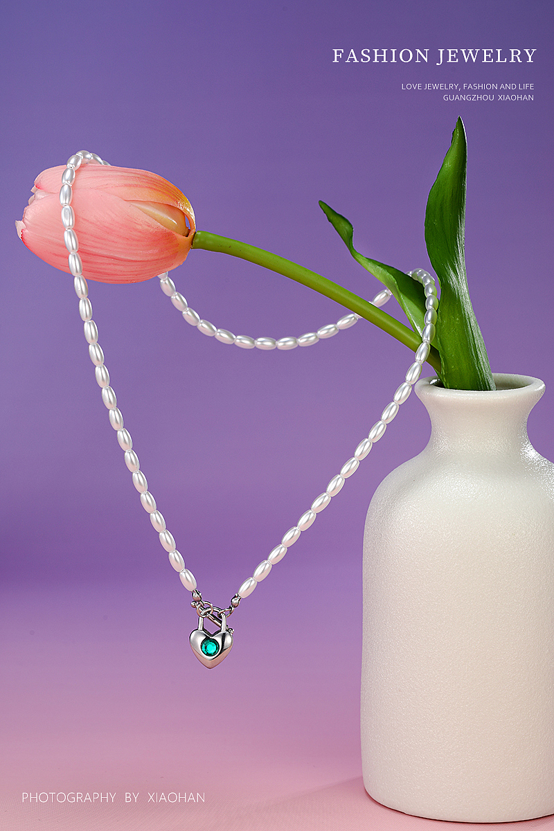 520首饰拍摄 电商首饰拍摄 520情人节 爱心首饰 珍珠（图ZMzY5MDcxNTg0） - 产品摄影 - 站酷设计师广州小韩原创素材 - 站酷ZCOOL