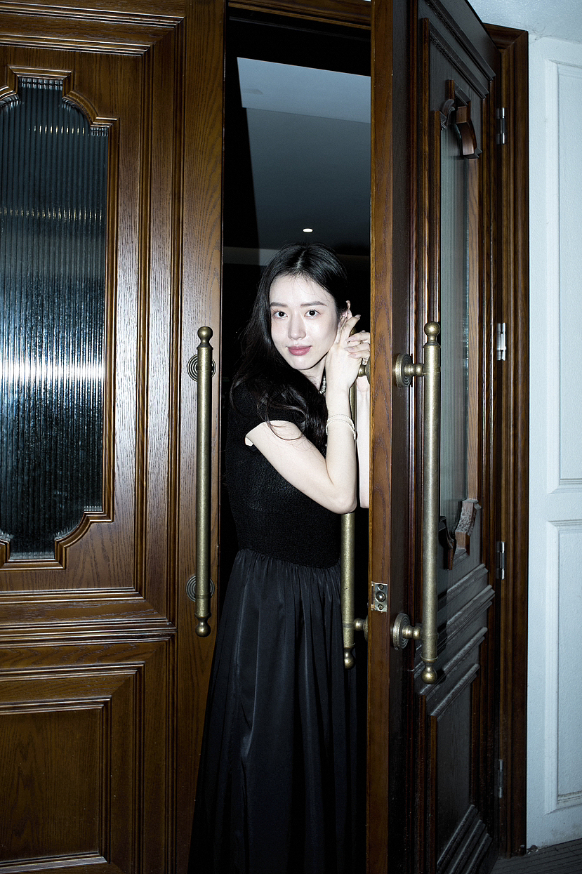 韩国女明星（图ZMzQwOTUxODgw） - 人像摄影 - 站酷设计师摄影师宫浔原创素材 - 站酷ZCOOL