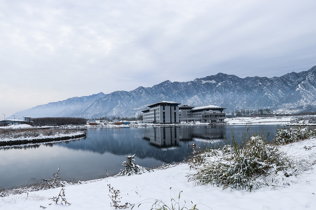 摄影 | 《天空之境》——雪后的秦岭终南山（图ZNjQ1MzE0ODA=） - 风光摄影 - 站酷设计师创意猎人原创素材 - 站酷ZCOOL