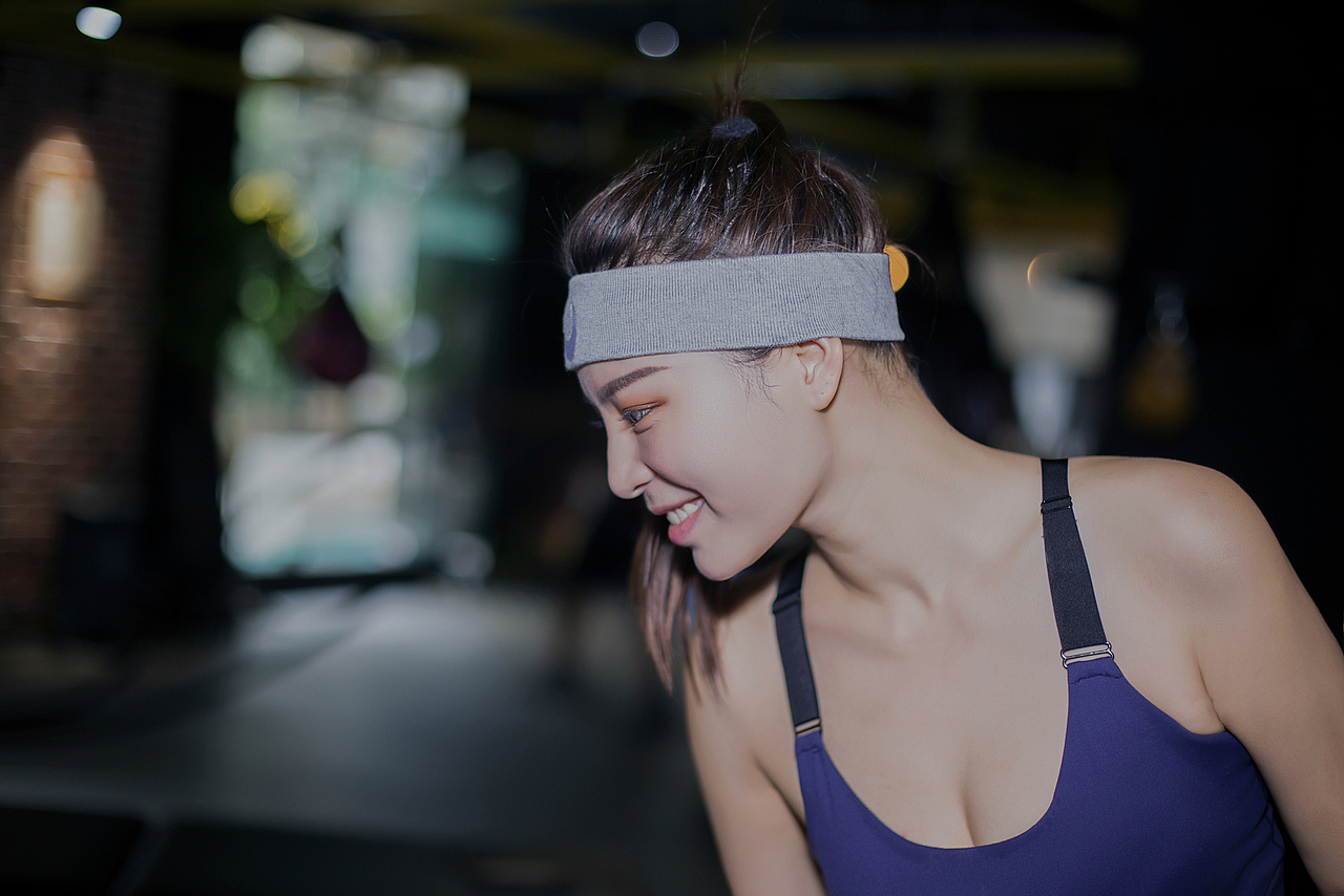 健身女孩人像（图ZMTY2NTU2MDg0） - 人像摄影 - 站酷设计师长乐宫原创素材 - 站酷ZCOOL