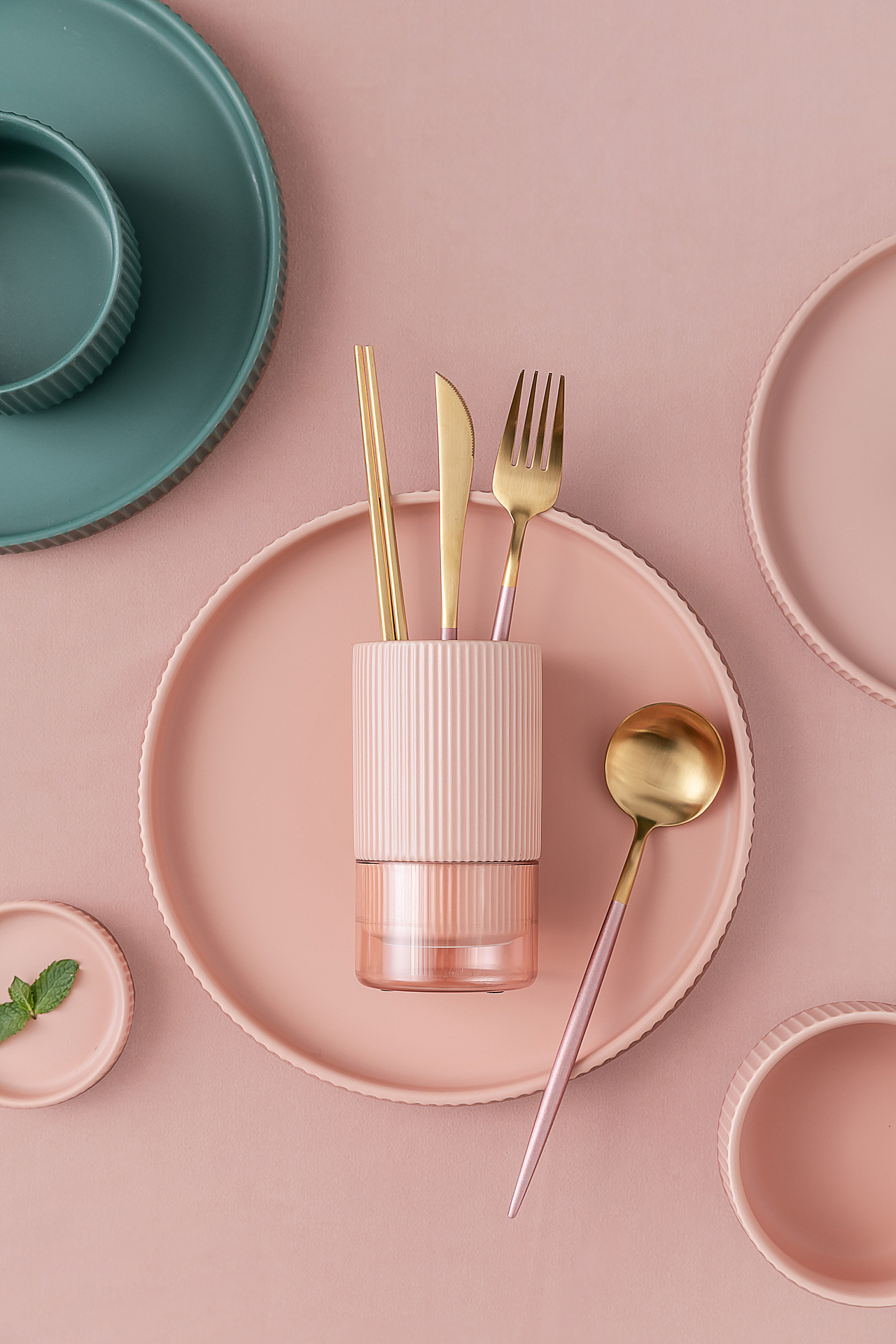 简约条纹收纳筒