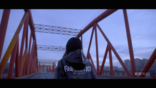 鞋子拍摄✖️视频｜NASA联名COZY运动鞋✖️加号（图ZMjc5OTM4NDU2） - 产品摄影 - 站酷设计师加号视觉供应商原创素材 - 站酷ZCOOL