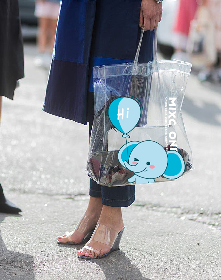 玩转IP形象运用，万象汇小象IP是如何与商业结合的（图ZMjIxNDA0MDI4） - IP形象 - 站酷设计师琢磨琢磨ZOMOZOMO原创素材 - 站酷ZCOOL