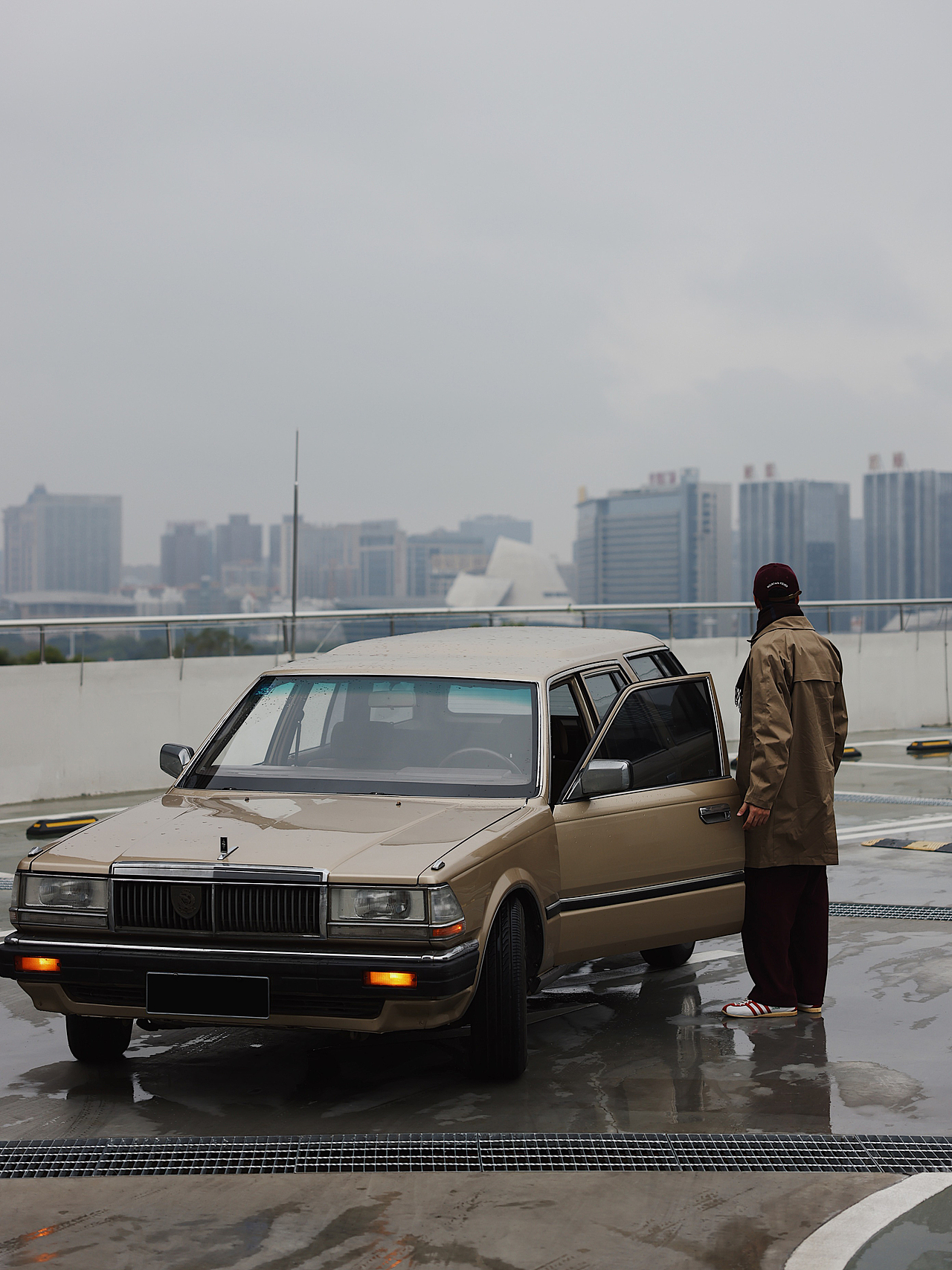 日常拍摄｜帮朋友拍拍他的老车（图ZMjg3MjE0MzY0） - 人像摄影 - 站酷设计师吴足球原创素材 - 站酷ZCOOL