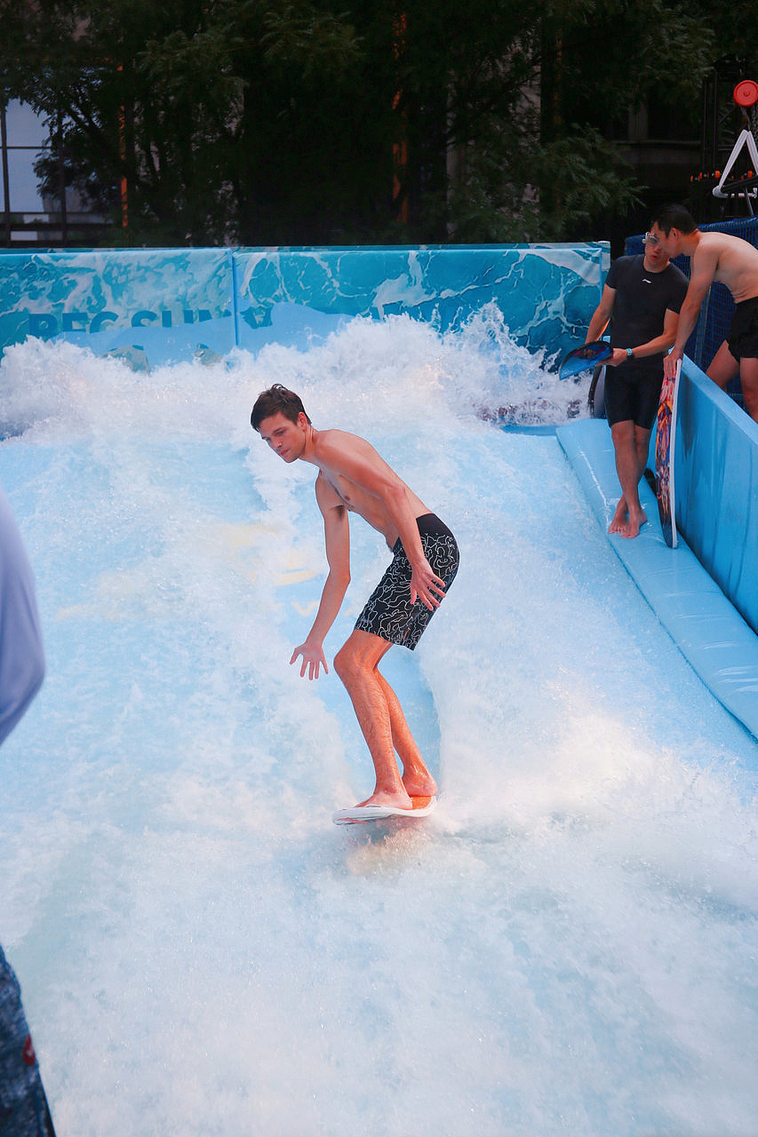 这是什么？G-COOL极酷室内冲浪体验馆你不知道吗？（图ZMjc5MTA1MTM2） - 产品 - 站酷设计师极限酷动俱乐部原创素材 - 站酷ZCOOL