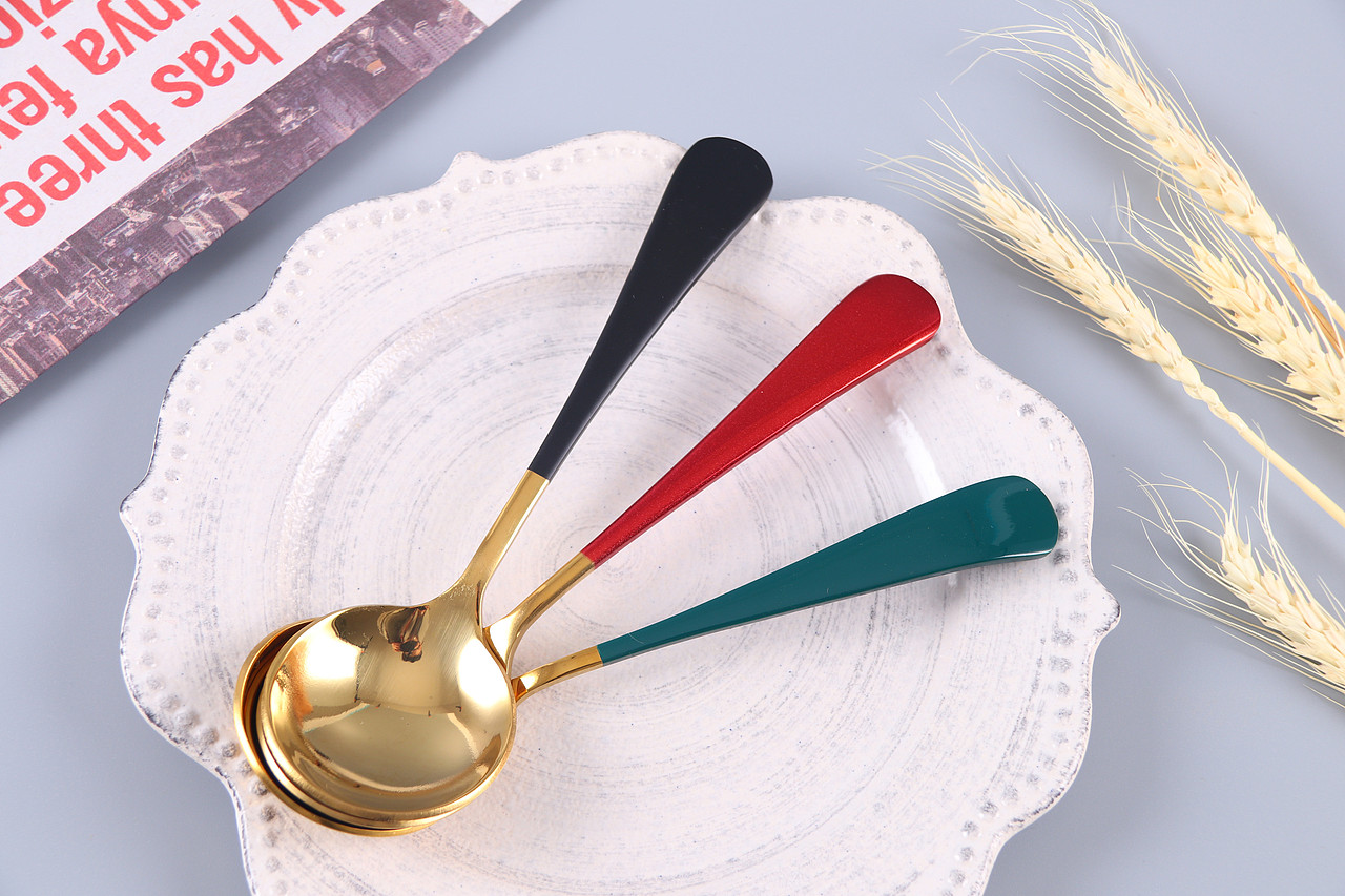 C03-餐具\V28短柄小勺子