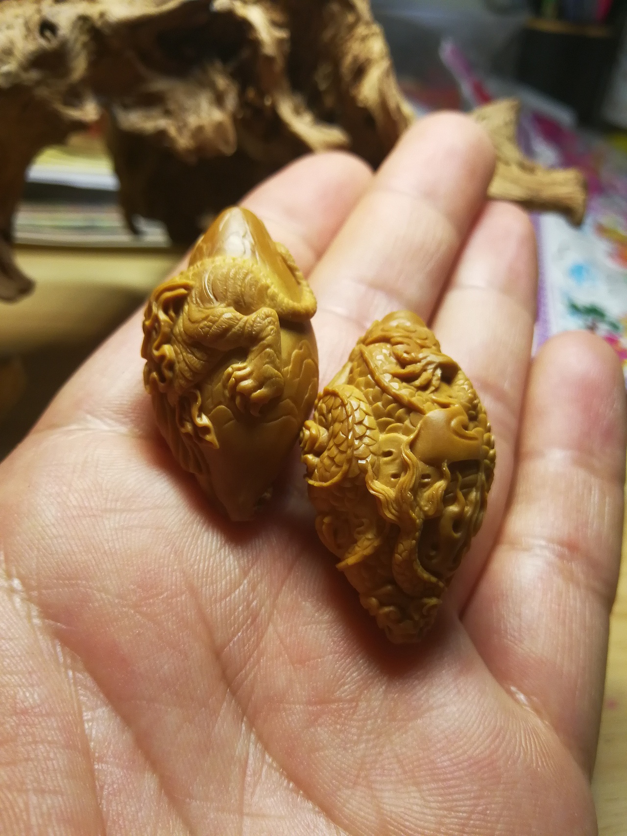 核雕作品-降龙伏虎罗汉