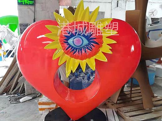 商业美陈装饰心形造型玻璃钢爱心雕塑定制零售价格厂家