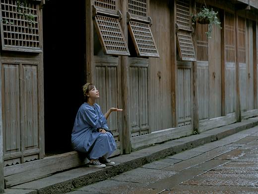 乌镇有雨