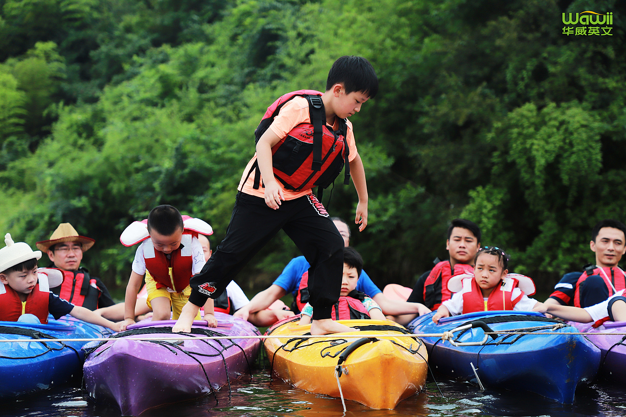 儿童户外训练营活动跟拍-南川皮划艇