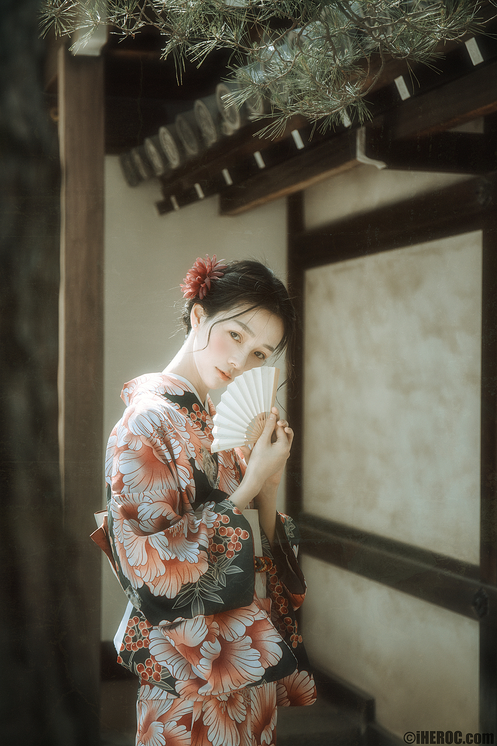 鸭川河畔（图ZOTMyMzI1OTY=） - 人像摄影 - 站酷设计师海螺壳原创素材 - 站酷ZCOOL