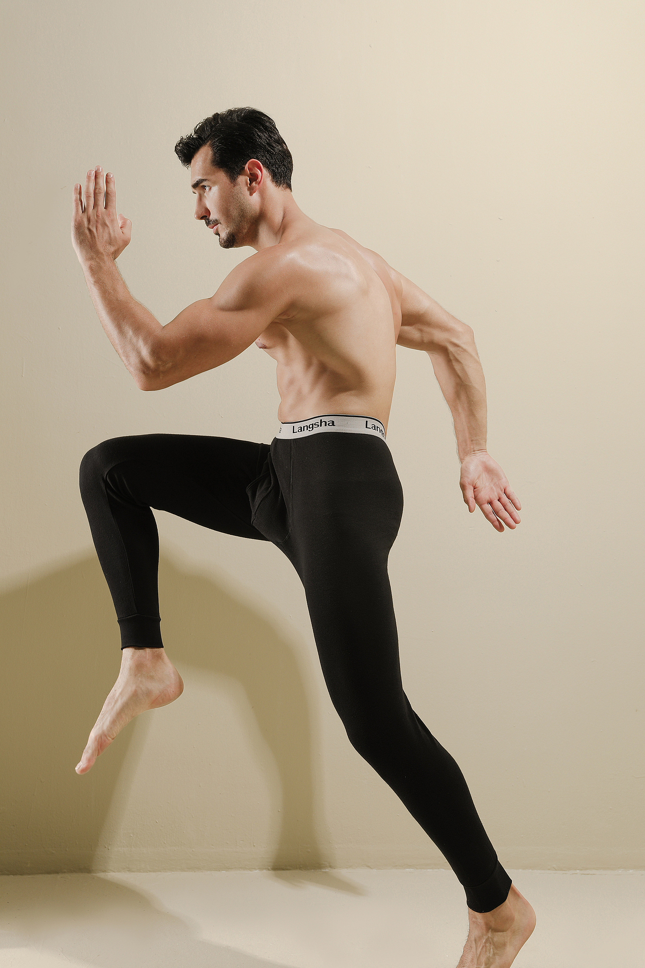 保暖内衣金利来（图ZMjU3Mzg1NTI4） - 产品摄影 - 站酷设计师陈虾皮原创素材 - 站酷ZCOOL