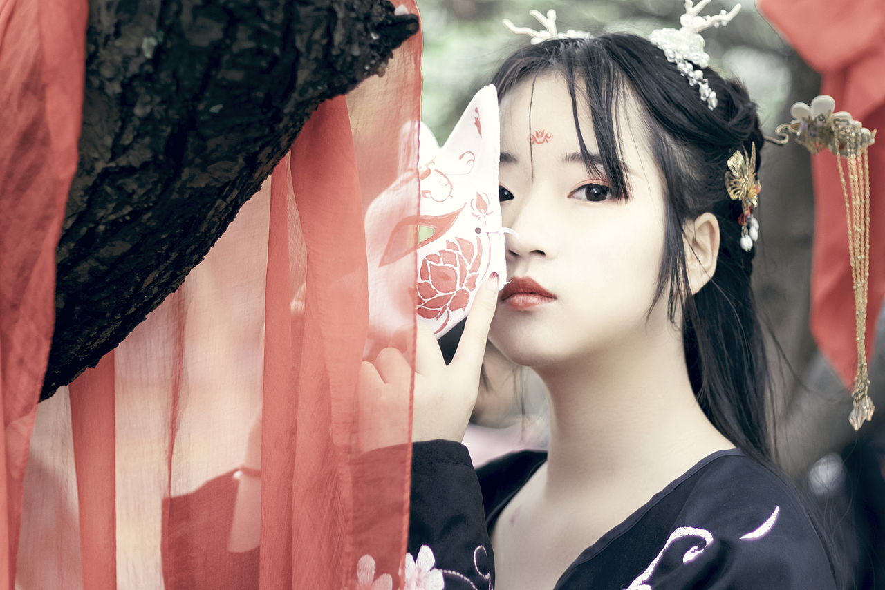 汉服之美（图ZMTUzNTA0ODg4） - 人像摄影 - 站酷设计师大鱼鲲鹏原创素材 - 站酷ZCOOL