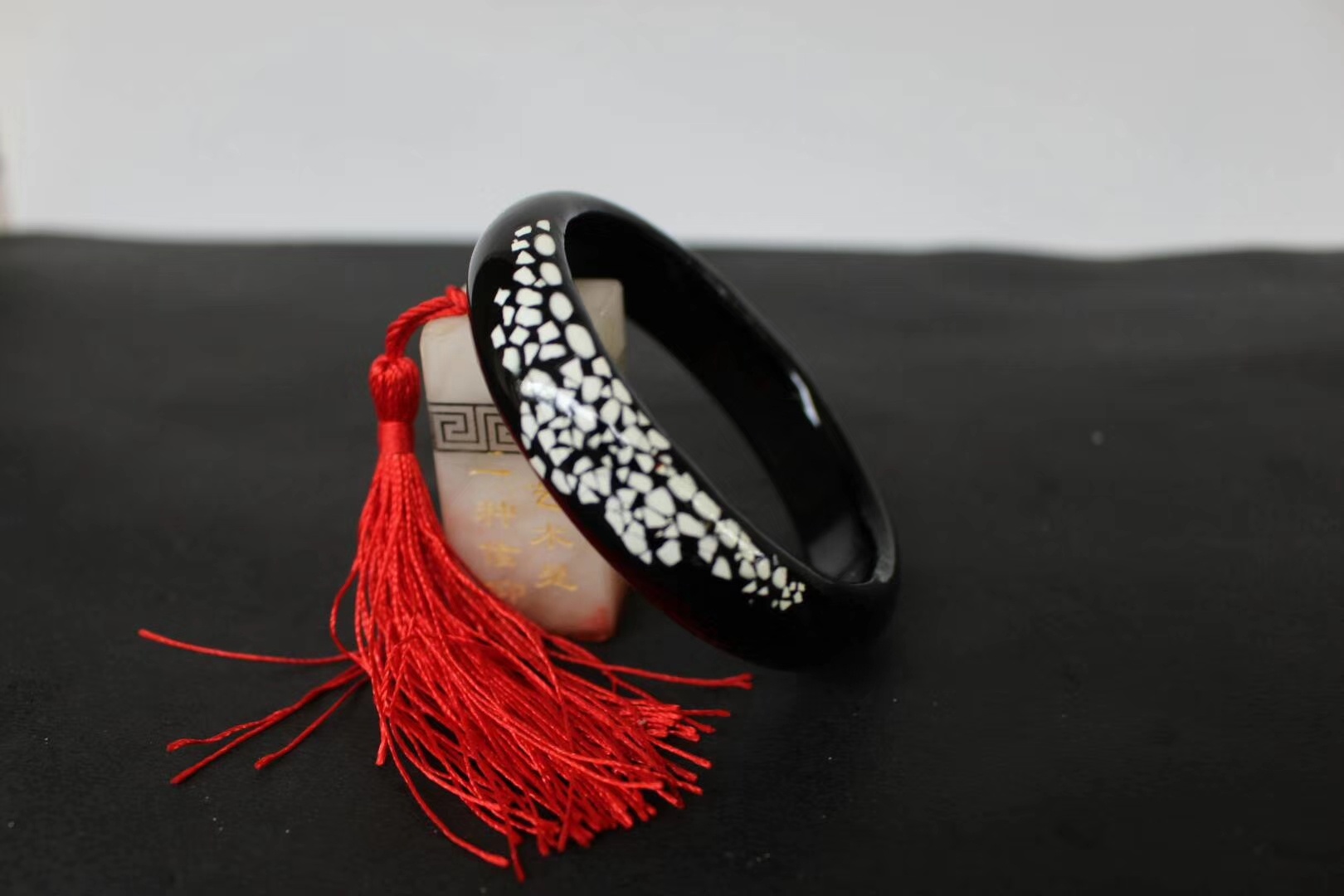 大漆手镯{麝香百合}