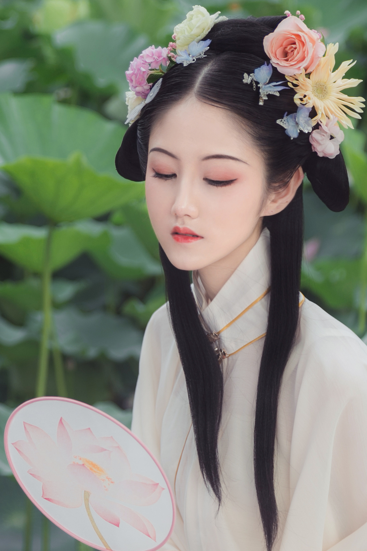 赏荷（图ZMjEzODk3ODUy） - 人像摄影 - 站酷设计师梦小盒原创素材 - 站酷ZCOOL