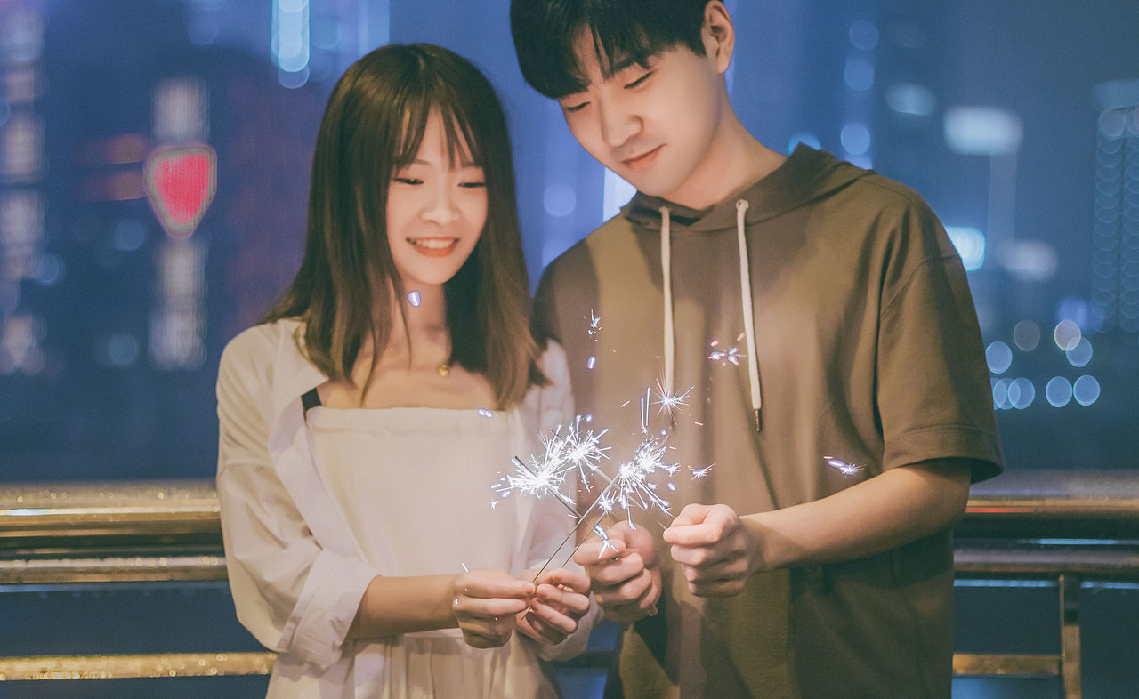 想和你在雨中跳舞（图ZMTIwNzQ0NjI4） - 人像摄影 - 站酷设计师银儿漂漂原创素材 - 站酷ZCOOL