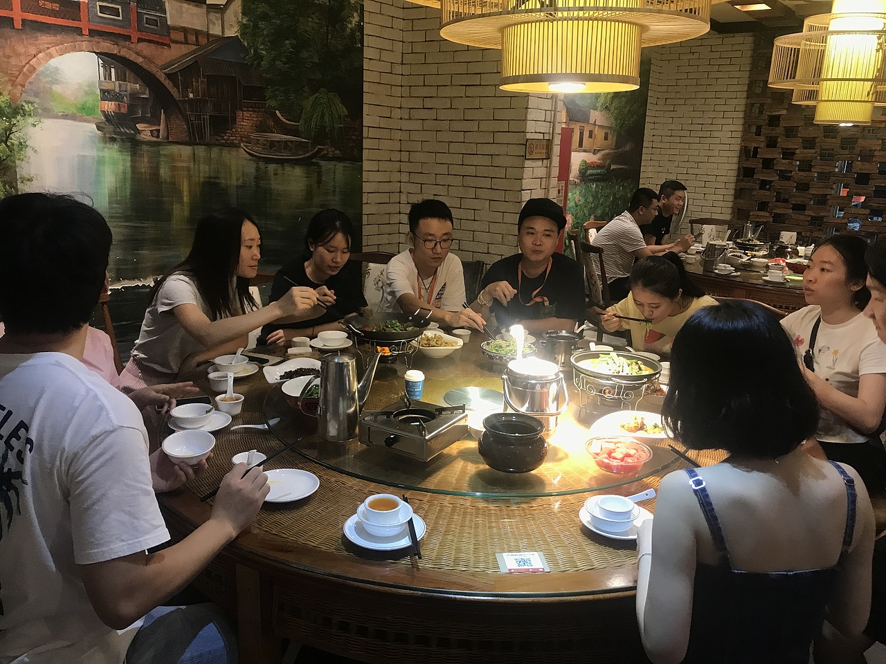 藍禾圖拉斯旗艦店的聚會（圖ZMTc4NzkwMTY4） - 海報 - 站酷設(shè)計師段舍離名為老舍原創(chuàng)素材 - 站酷ZCOOL