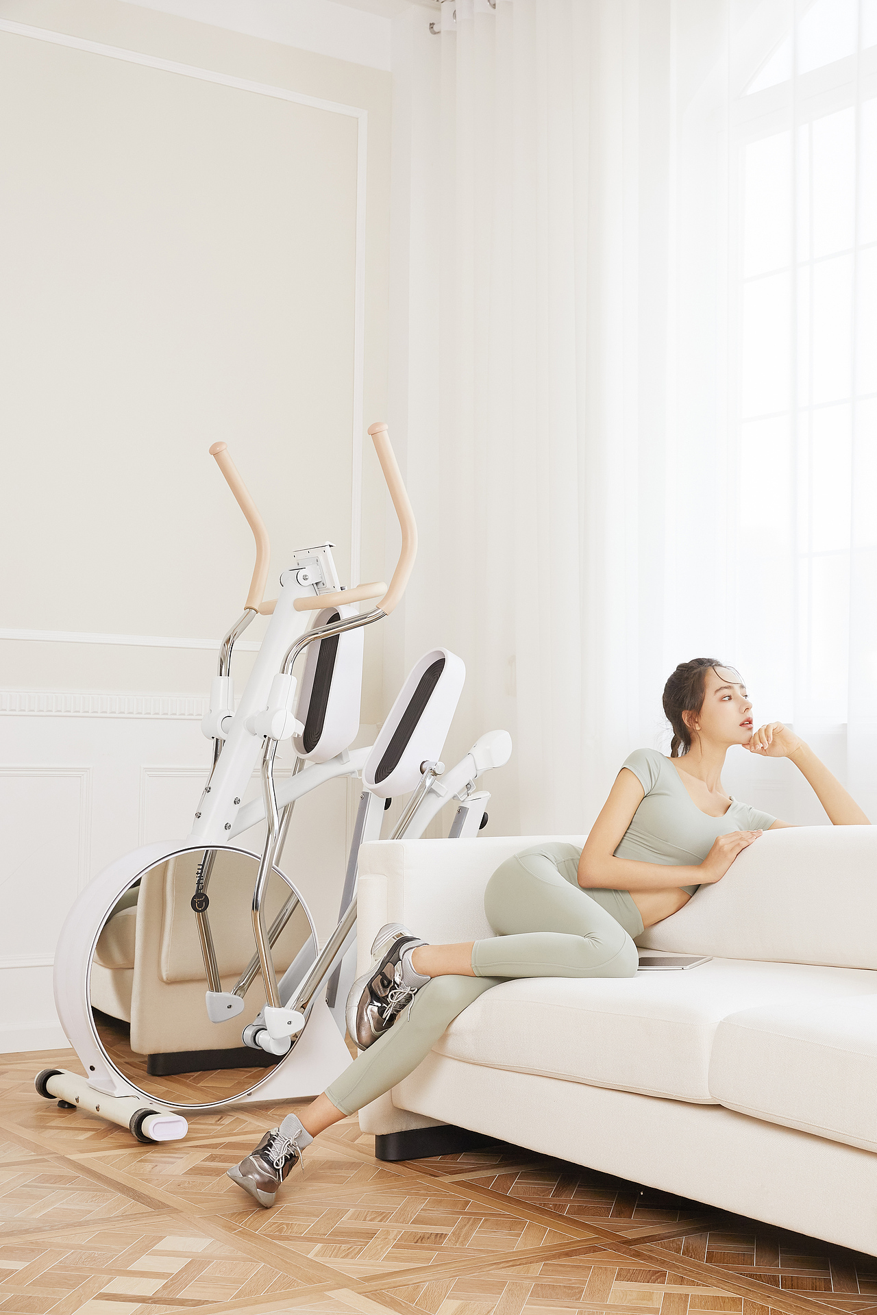 赤兔椭圆机场景拍摄（图ZMjU3OTM0NTEy） - 人像摄影 - 站酷设计师柒拾陆大人原创素材 - 站酷ZCOOL