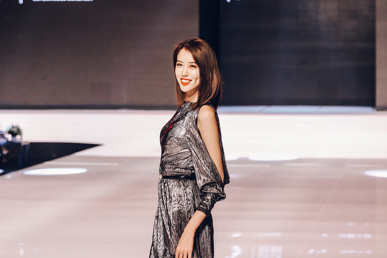 48162创作363粉丝347816济南 | 平面设计师刘兵克创作29粉丝43595彼