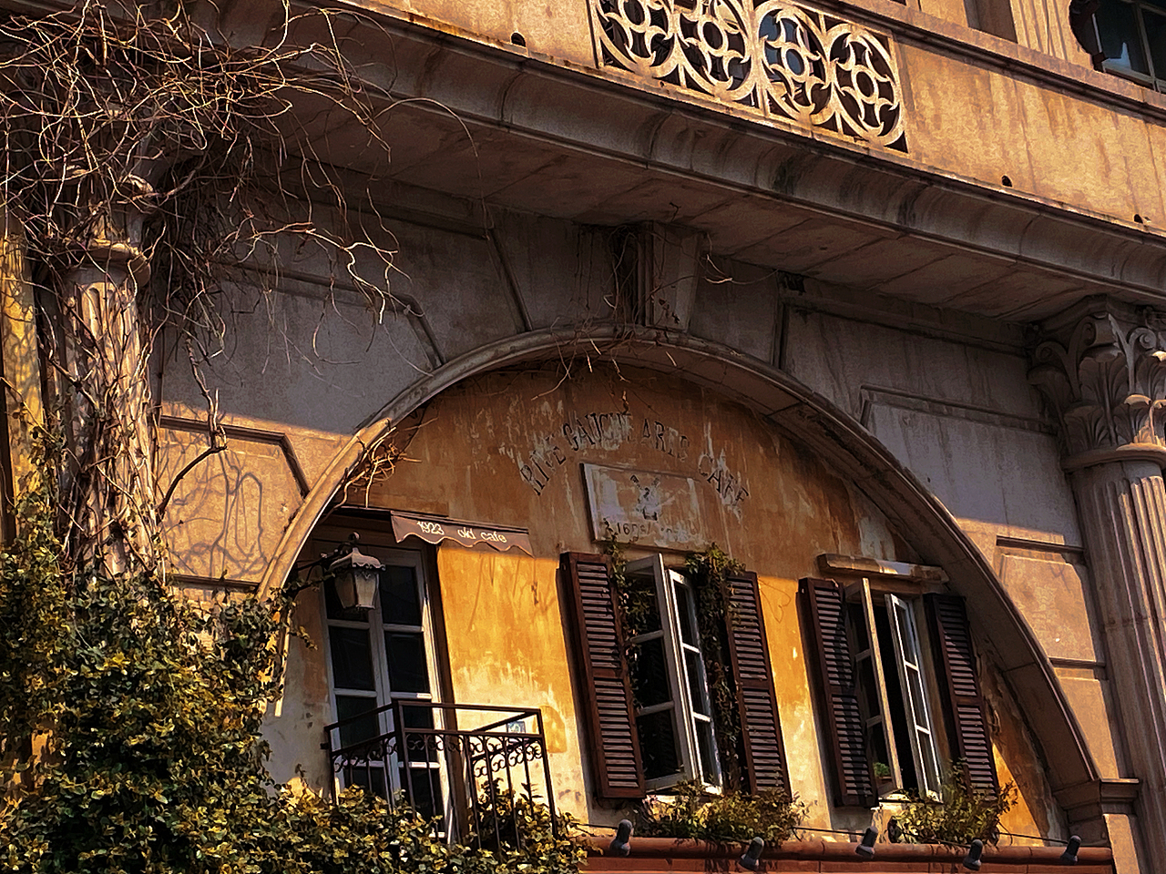 旧建筑低角度视图（图ZMzM0NTQ2NjU2） - 环境/建筑摄影 - 站酷设计师李振振原创素材 - 站酷ZCOOL