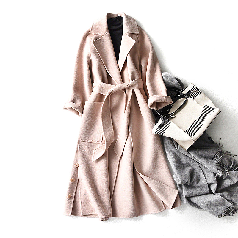 呢子大衣平铺拍摄 戎美风平铺创意（图ZMTgyMTczMzY4） - 产品摄影 - 站酷设计师美杜莎摄影原创素材 - 站酷ZCOOL