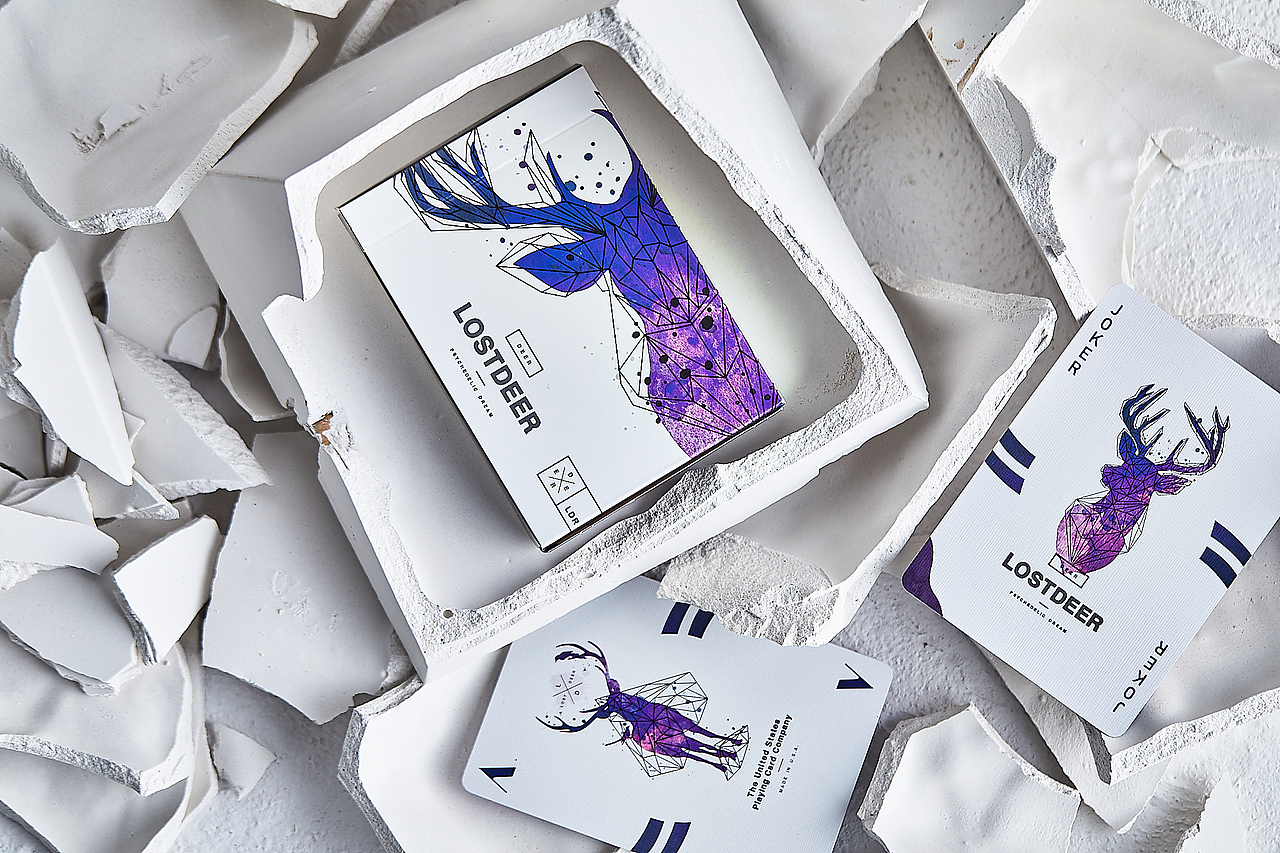 产品摄影-扑克牌-Lost Deer（图ZMTQ4NTg0ODY4） - 产品摄影 - 站酷设计师柏克珀紙品工作室原创素材 - 站酷ZCOOL